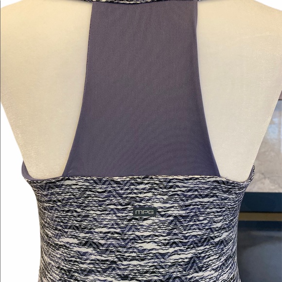 MPG Performance Travel Dress Size S - Picture 5 of 7